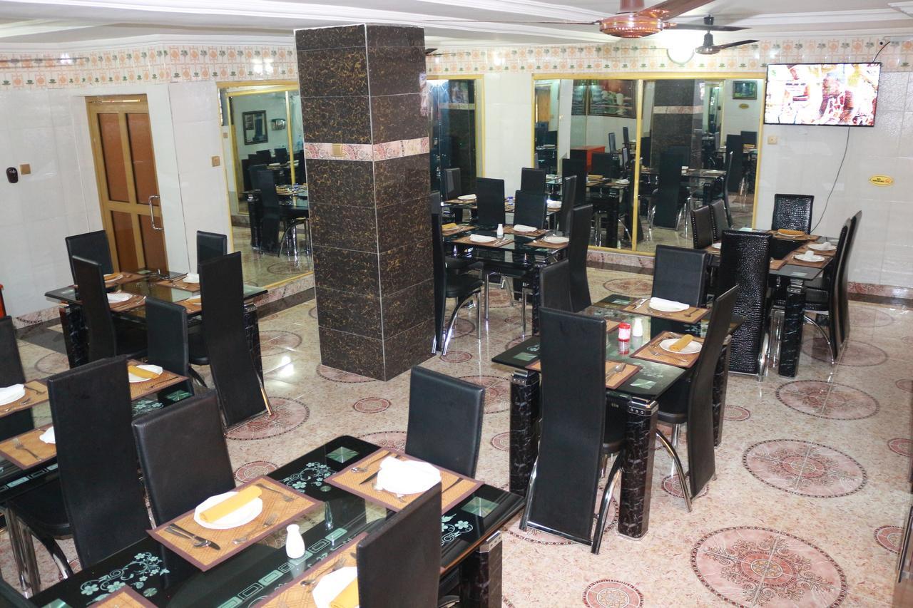 Cute Villa Hotel And Suites Ούγιο Εξωτερικό φωτογραφία